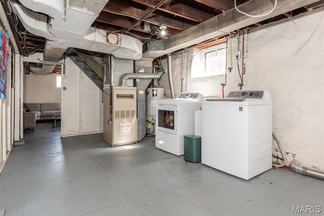 3855 Bingham Avenue, St Louis, MO 63116