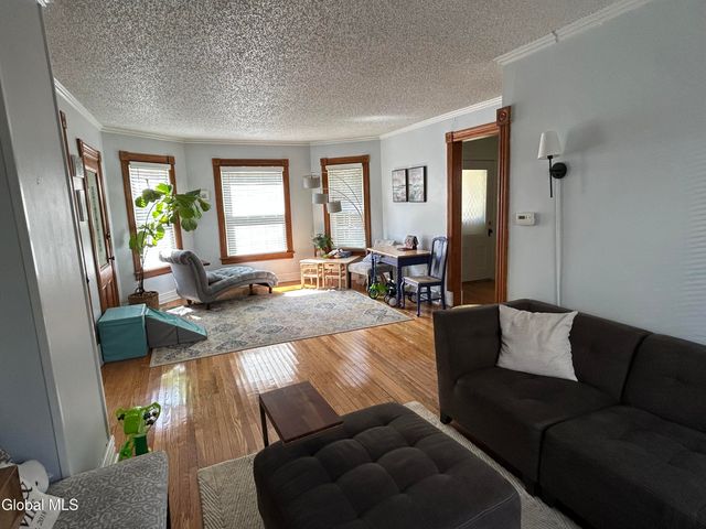 83 Kingsboro Avenue, Gloversville, NY 12078