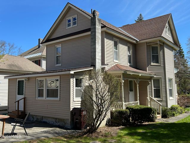 83 Kingsboro Avenue, Gloversville, NY 12078