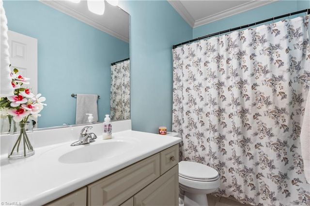 1515 Timber Creek Lane, Kernersville, NC 27284