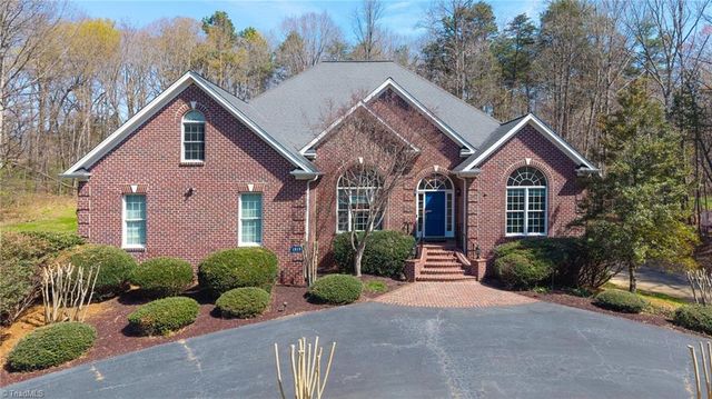 1515 Timber Creek Lane, Kernersville, NC 27284