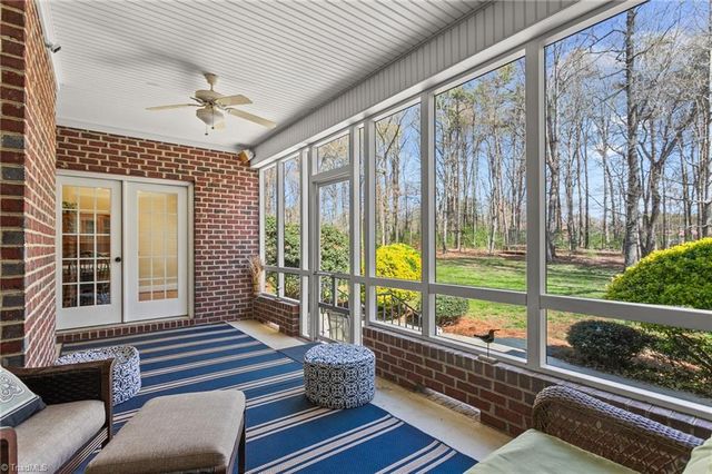 1515 Timber Creek Lane, Kernersville, NC 27284