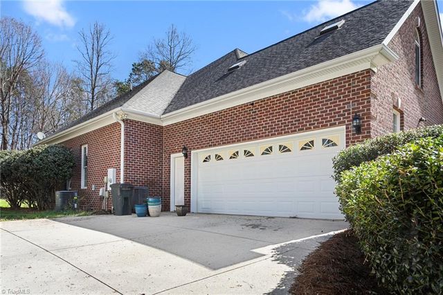 1515 Timber Creek Lane, Kernersville, NC 27284