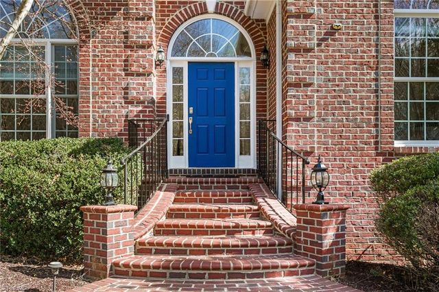 1515 Timber Creek Lane, Kernersville, NC 27284