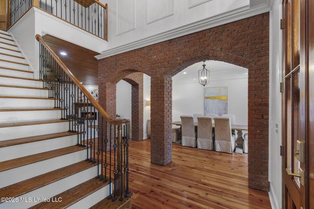 6 Eastbrooke Circle, Madison, MS 39110