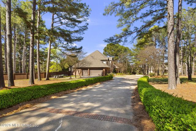 6 Eastbrooke Circle, Madison, MS 39110