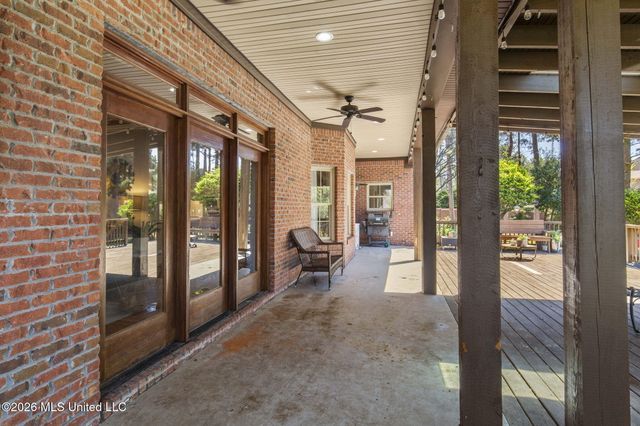 6 Eastbrooke Circle, Madison, MS 39110