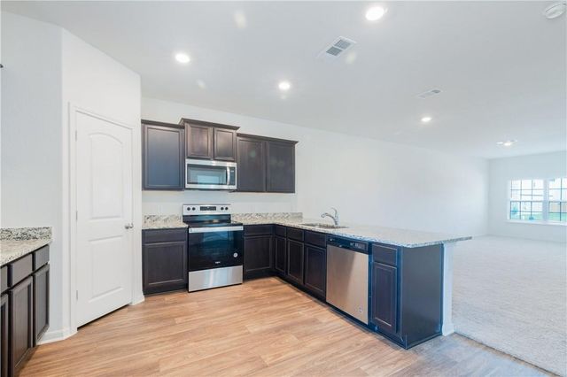 18513 Quiet Range DR, Elgin, TX 78621