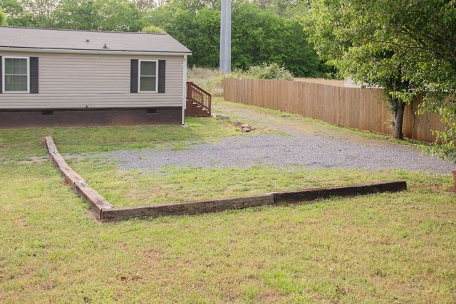 525 Jefferson Trace, Dalton, GA 30721