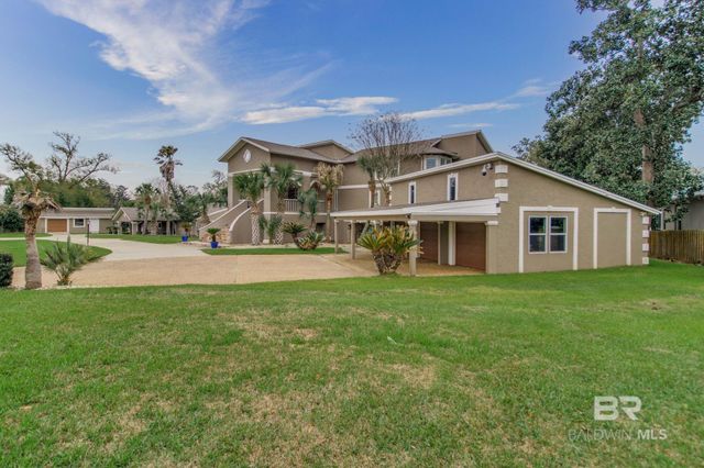 33495 Woodlands Drive, Lillian, AL 36549