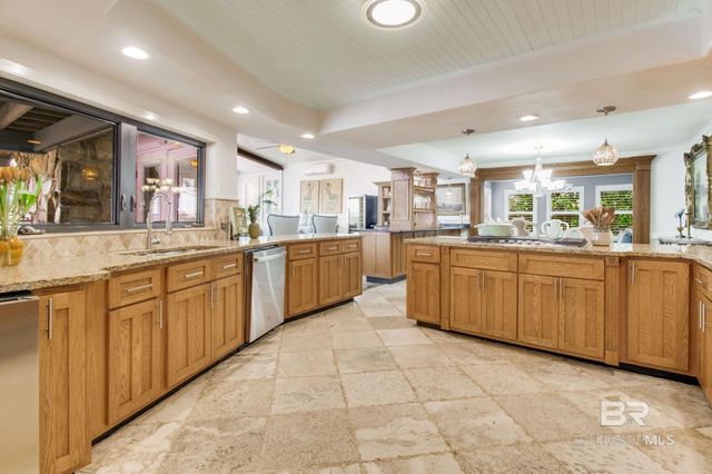 33495 Woodlands Drive, Lillian, AL 36549