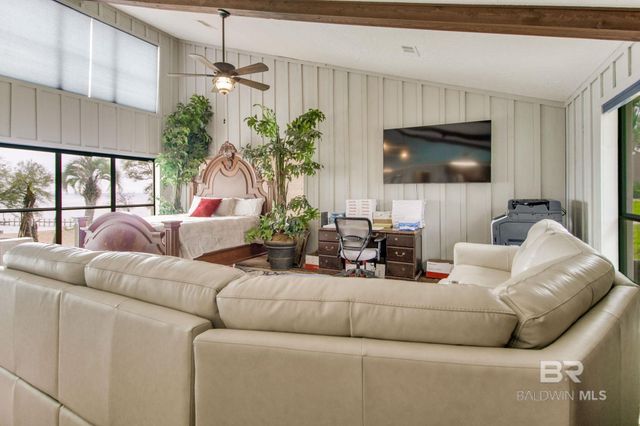 33495 Woodlands Drive, Lillian, AL 36549