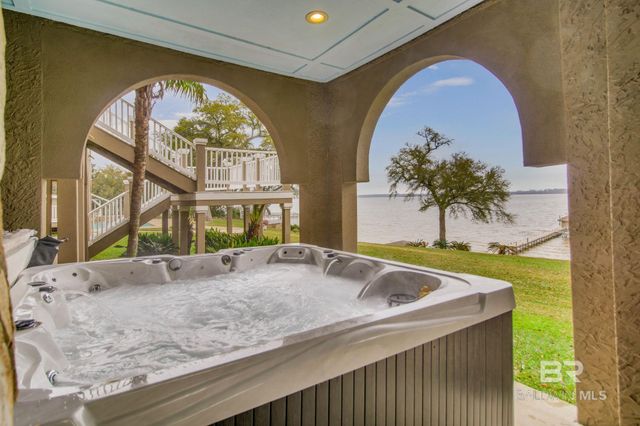 33495 Woodlands Drive, Lillian, AL 36549