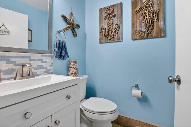 19064 NW 13th Street, Pembroke Pines, FL 33029