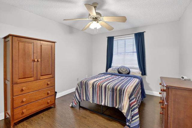 19064 NW 13th Street, Pembroke Pines, FL 33029