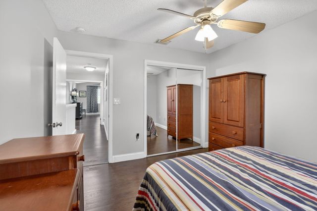 19064 NW 13th Street, Pembroke Pines, FL 33029