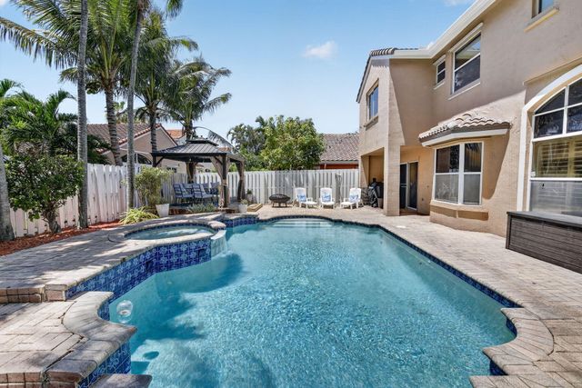 19064 NW 13th Street, Pembroke Pines, FL 33029