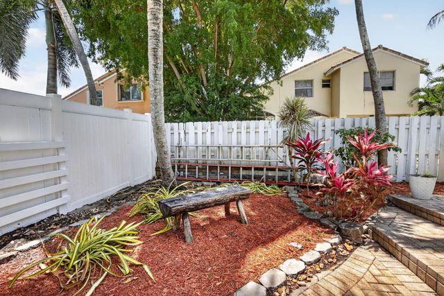 19064 NW 13th Street, Pembroke Pines, FL 33029