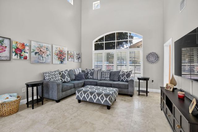 19064 NW 13th Street, Pembroke Pines, FL 33029