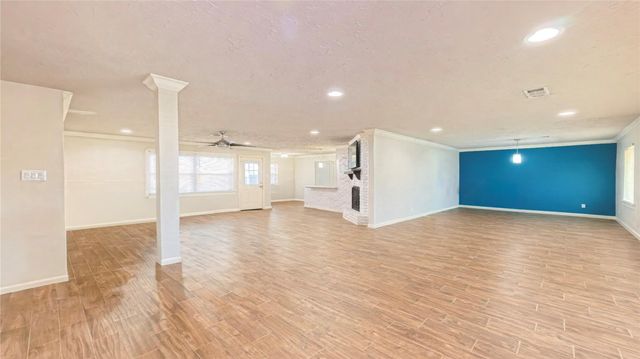 6002 Beaudry Drive, Houston, TX 77035