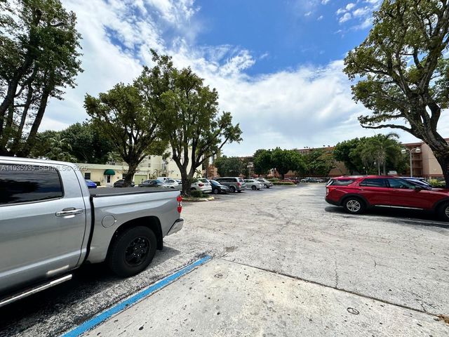 1875 W 56th Street 301, Hialeah, FL 33012