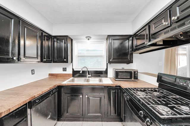 7303 Prairie Village Drive, Cypress, TX 77433