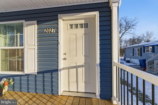 2027 BEATTY DR, Morrisville, PA 19067