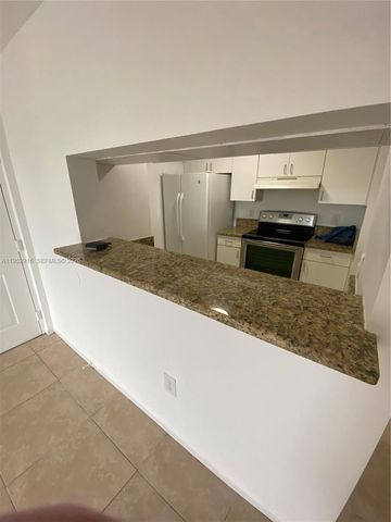 4840 N State Road 7 6202, Coconut Creek, FL 33073