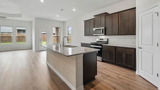 2435 Wesley Avenue, Royse City, TX 75189