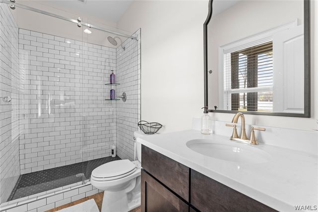 10943 Lawrenceville, Northport, AL 35475