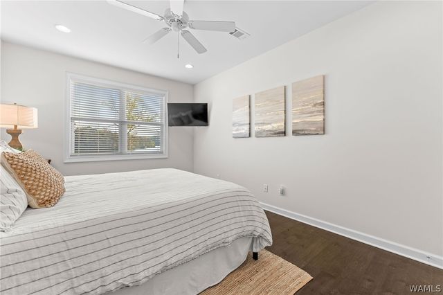 10943 Lawrenceville, Northport, AL 35475