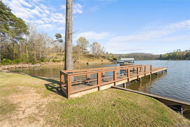 10943 Lawrenceville, Northport, AL 35475