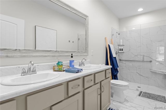 10943 Lawrenceville, Northport, AL 35475