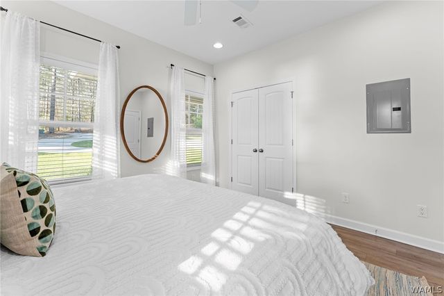 10943 Lawrenceville, Northport, AL 35475