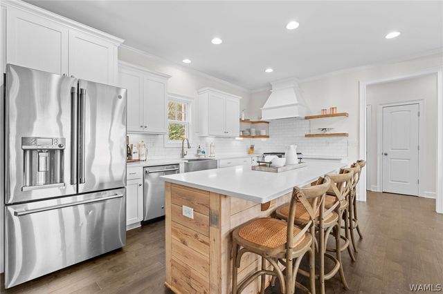 10943 Lawrenceville, Northport, AL 35475