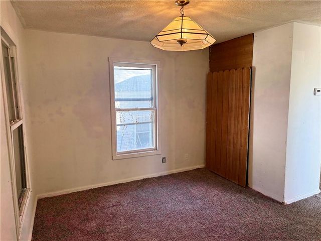 2335 Chelsea Avenue, Kansas City, MO 64127