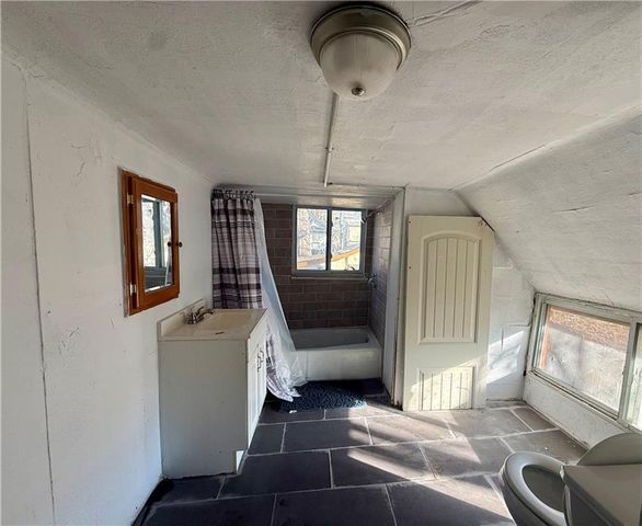 2335 Chelsea Avenue, Kansas City, MO 64127