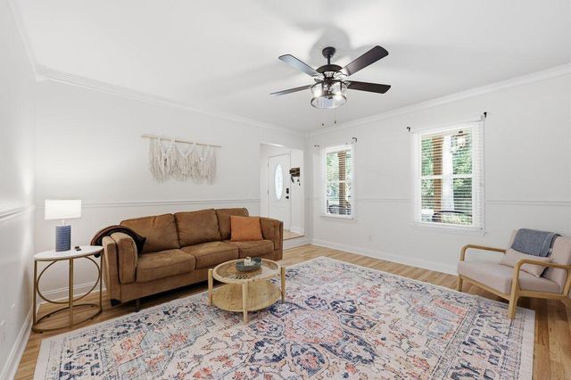 102 Garbon Drive, Summerville, SC 29485
