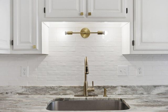 102 Garbon Drive, Summerville, SC 29485