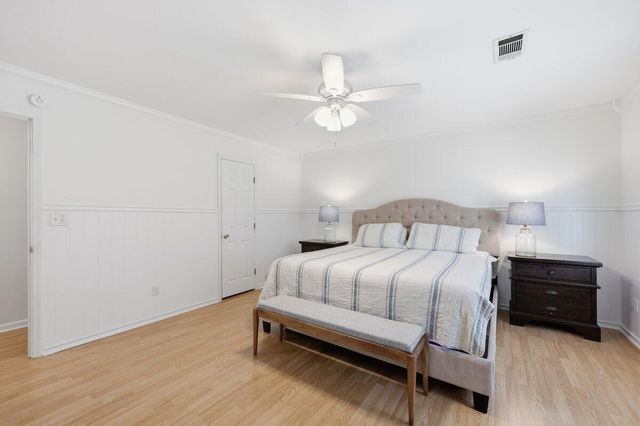 102 Garbon Drive, Summerville, SC 29485