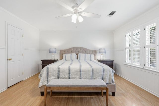 102 Garbon Drive, Summerville, SC 29485