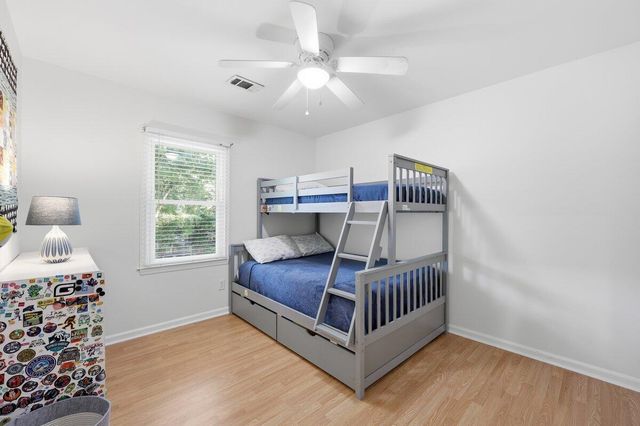 102 Garbon Drive, Summerville, SC 29485