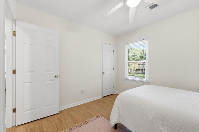 102 Garbon Drive, Summerville, SC 29485