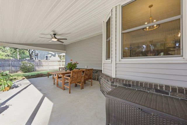 102 Garbon Drive, Summerville, SC 29485