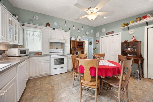 67 Balcony Bend Road, Jamestown, KY 42629