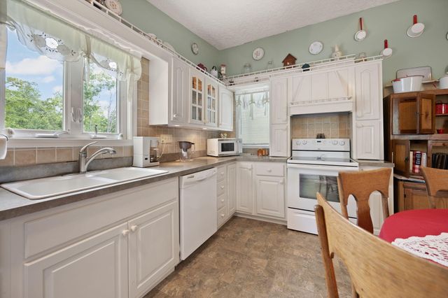 67 Balcony Bend Road, Jamestown, KY 42629