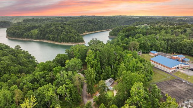 67 Balcony Bend Road, Jamestown, KY 42629