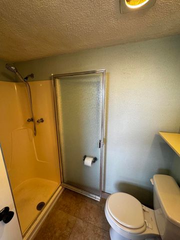 7500 NW 30th Place 402, Sunrise, FL 33313