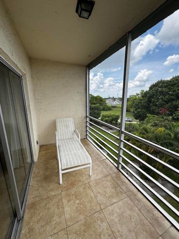 7500 NW 30th Place 402, Sunrise, FL 33313