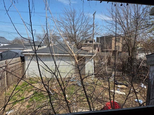 10511 S yates Avenue, Chicago, IL 60617